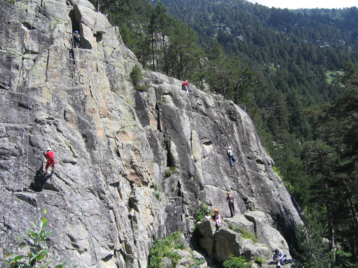 <p>Le Rocher ecole</p>
